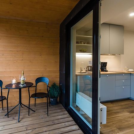 Thomas' Home - Trendy, Central & Balcony Talin Exterior foto